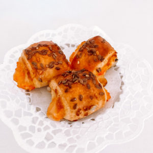 Mini pīrādziņš ar sieru un burkāniem